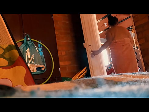 ❤️ Unchiul meu mă urmărește până la duș și mă fute în timp ce fac duș. ❤️  at porn ro.epicpornvideos-com.ru ❌